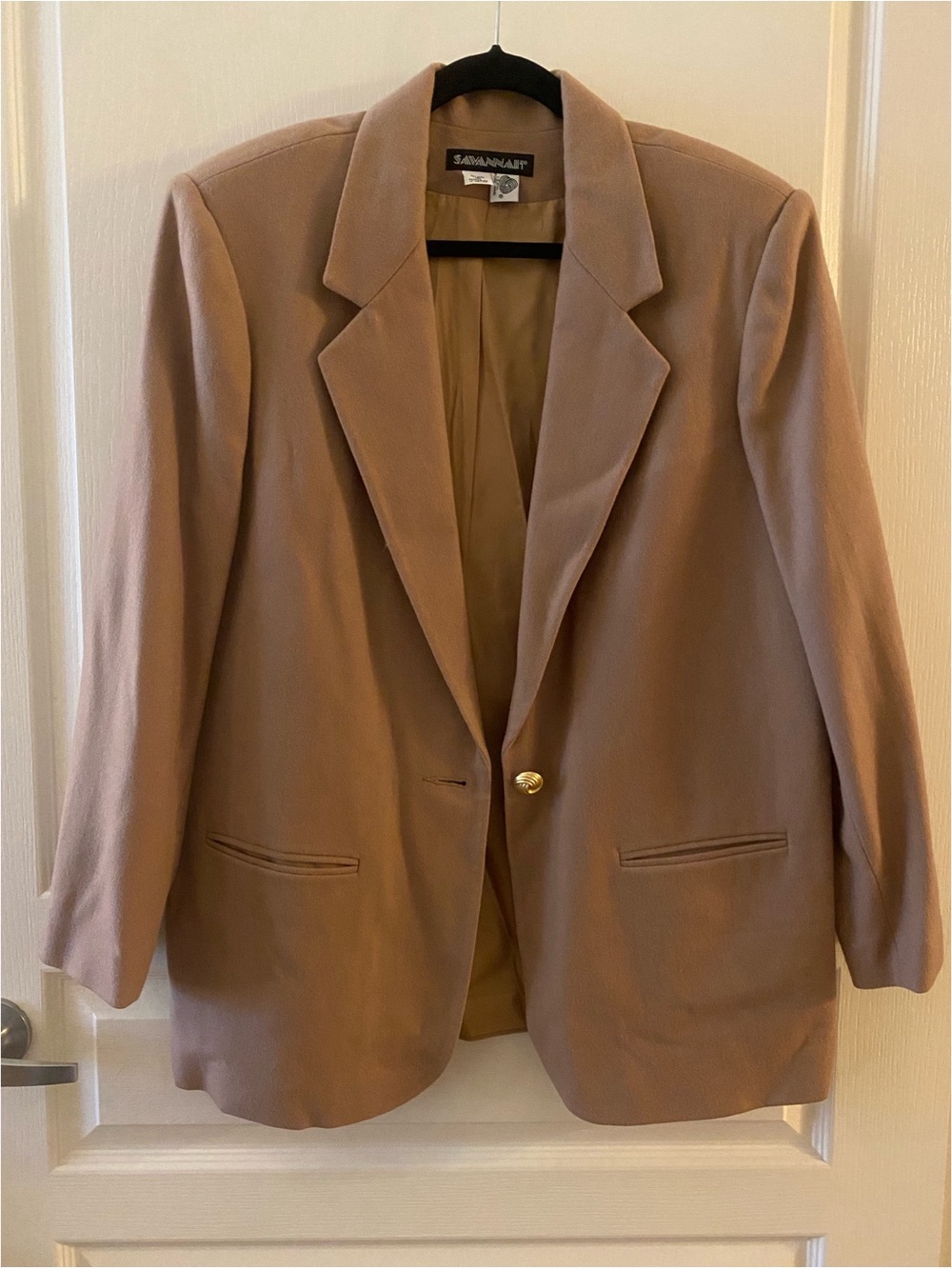 VINTAGE Women’s Structured Wool Blazer in Camel